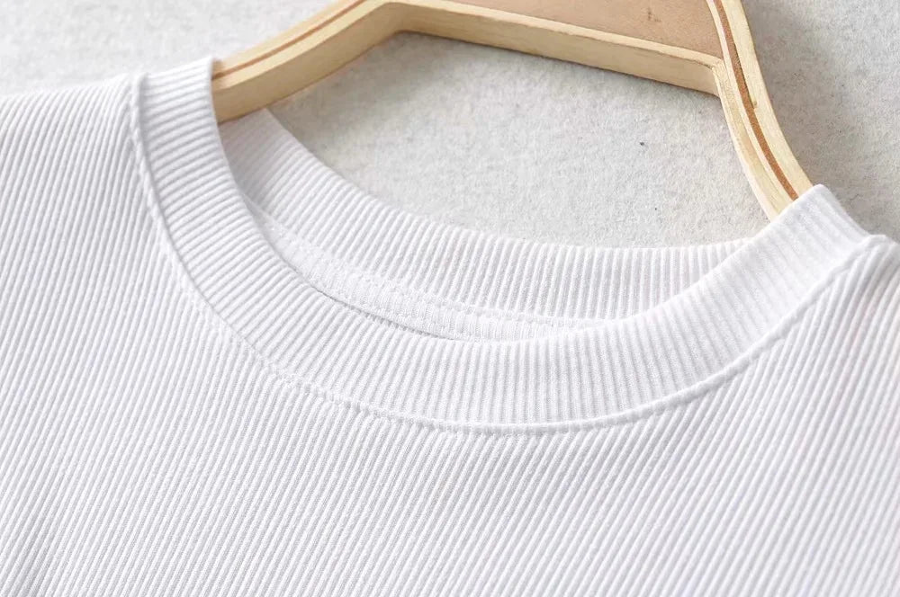 Sexy O-neck Crop Tee
